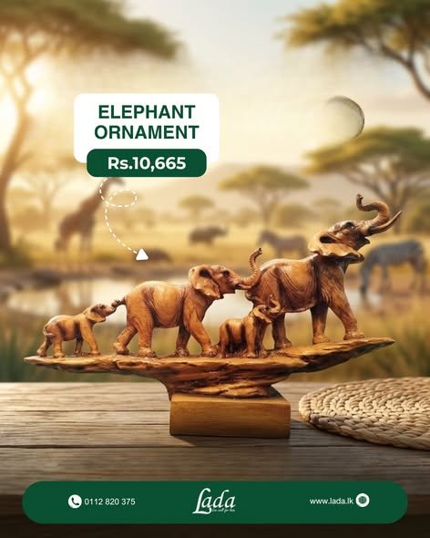 Elephant Ornament — Walking Family